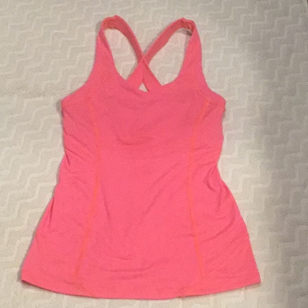Excellent condition gorgeous Lululemon tank!